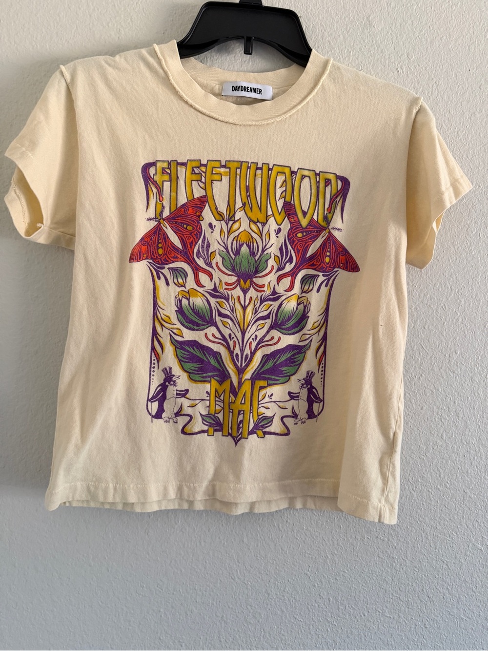 Daydreamer Fleetwood Mac Graphic Cropped Tee 100% Cotton Short Sleeve XS Beige